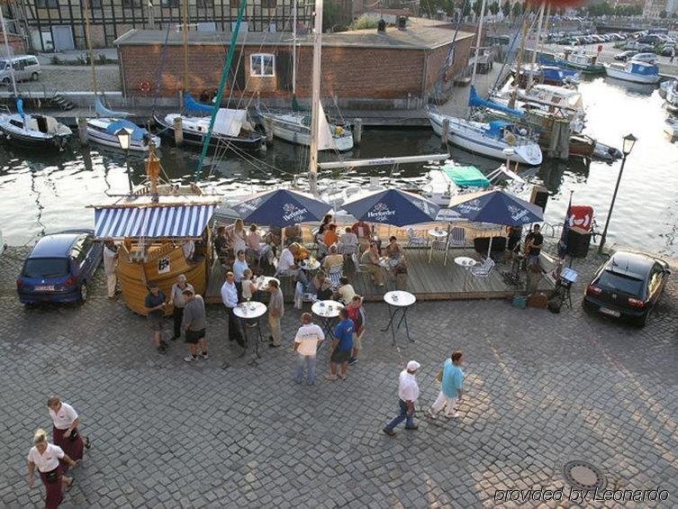 Hotel Kontorhaus Stralsund Exterior photo