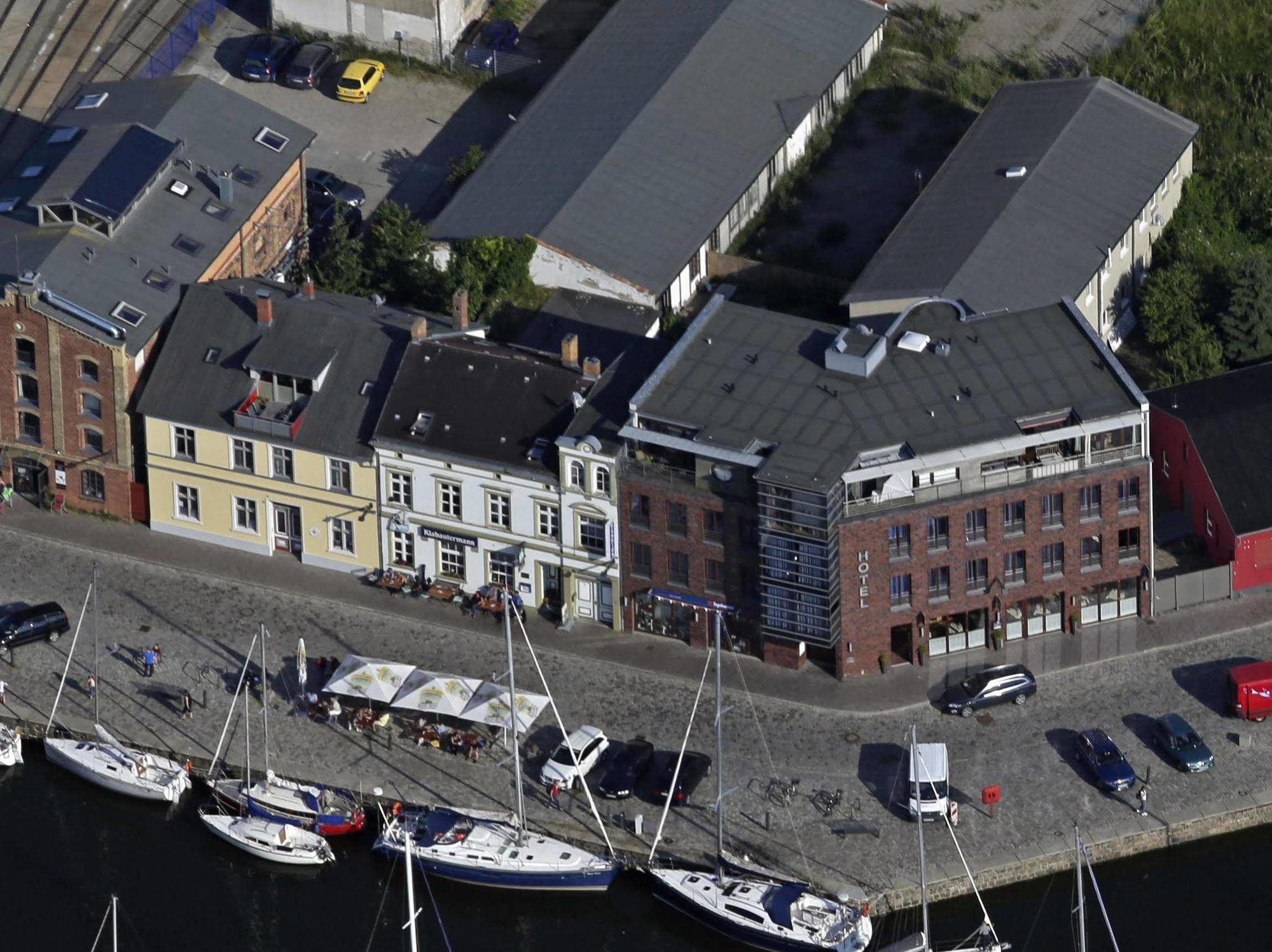 Hotel Kontorhaus Stralsund Exterior photo